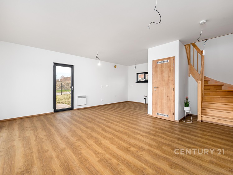 Prodej  rodinného domu 122 m², pozemek 1 048 m² - foto 3