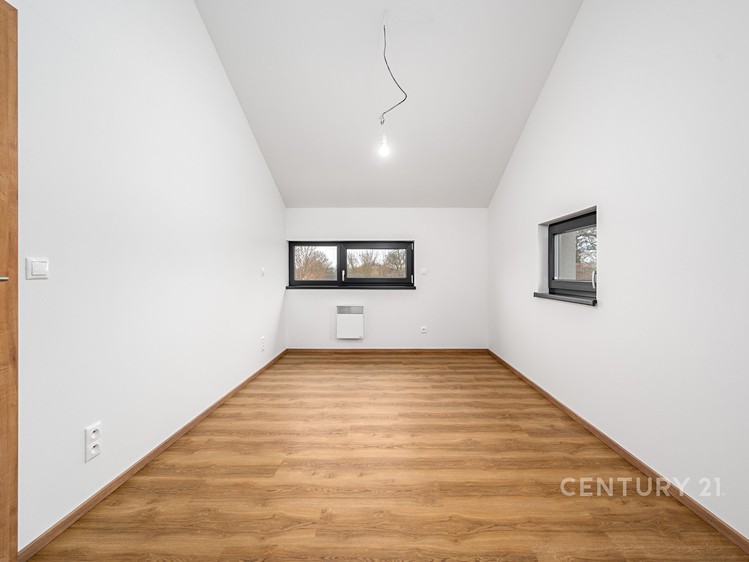 Prodej  rodinného domu 122 m², pozemek 1 048 m² - foto 8