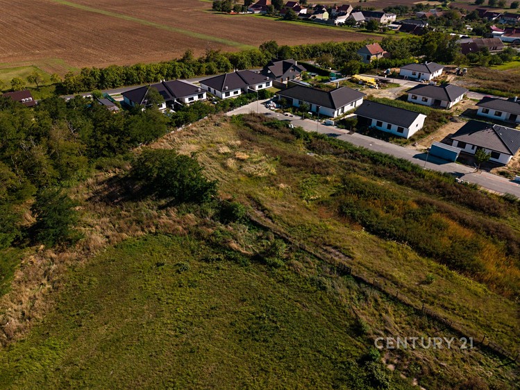Prodej stavebního pozemku 941 m² - foto 4
