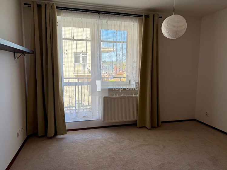 Pronájem bytu 3+kk 84 m² - foto 3