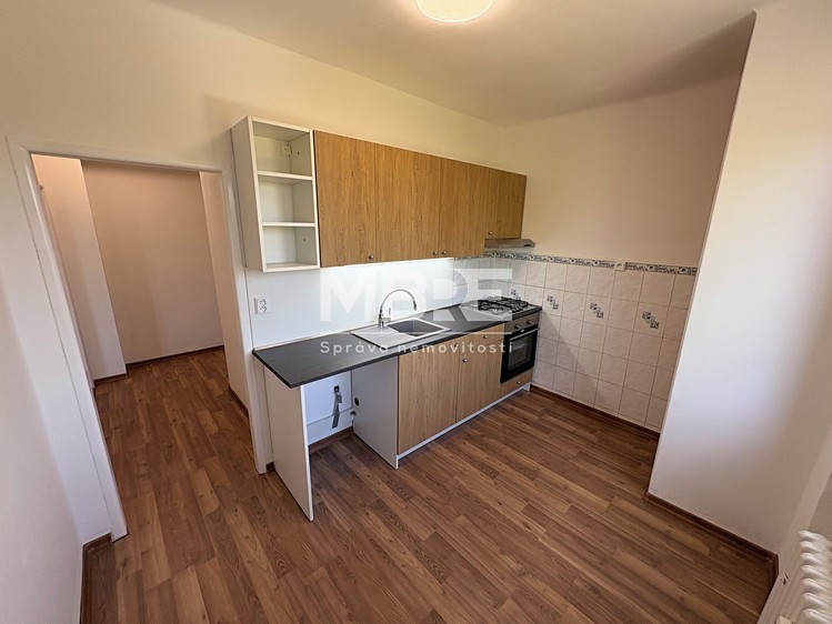 Pronájem bytu 2+1 52 m² (Jednopodlažní) - foto 1