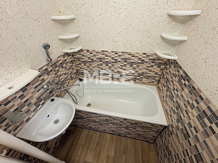 Pronájem bytu 2+1 52 m² (Jednopodlažní) - foto 5