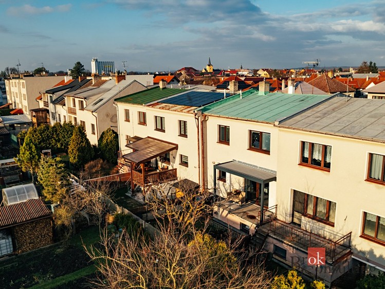 Prodej rodinného domu 90 m², pozemek 178 m² - foto 1