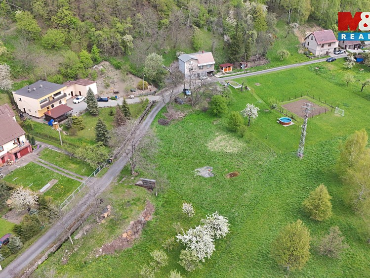 Prodej stavebního pozemku 1 684 m² - foto 2