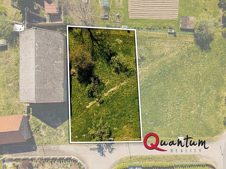 Prodej stavebního pozemku 908 m² - foto 3
