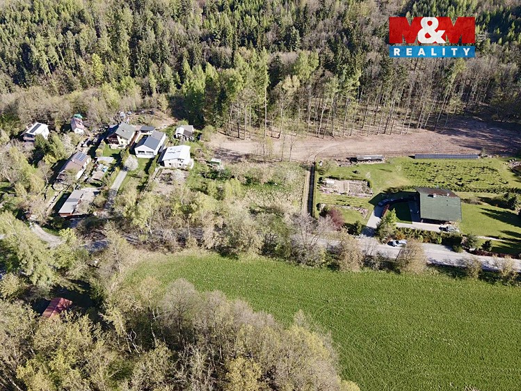 Prodej stavebního pozemku 1 956 m² - foto 3