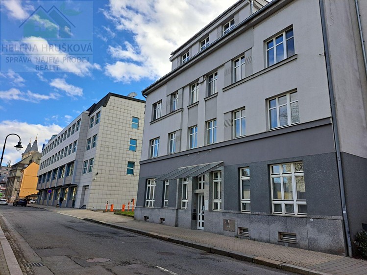 Pronájem bytu 3+kk 85 m² - foto 2