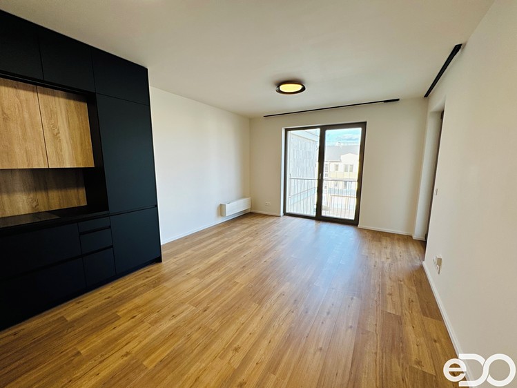 Pronájem bytu 2+kk 59 m² - foto 5