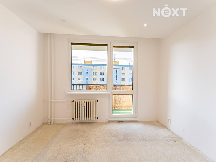 Pronájem bytu 3+1 77 m² - foto 7
