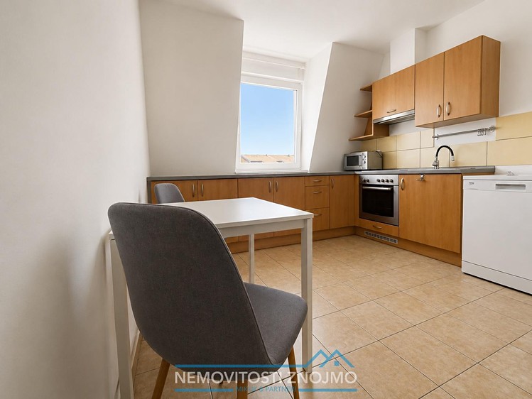Pronájem bytu 3+1 72 m² (Jednopodlažní) - foto 5