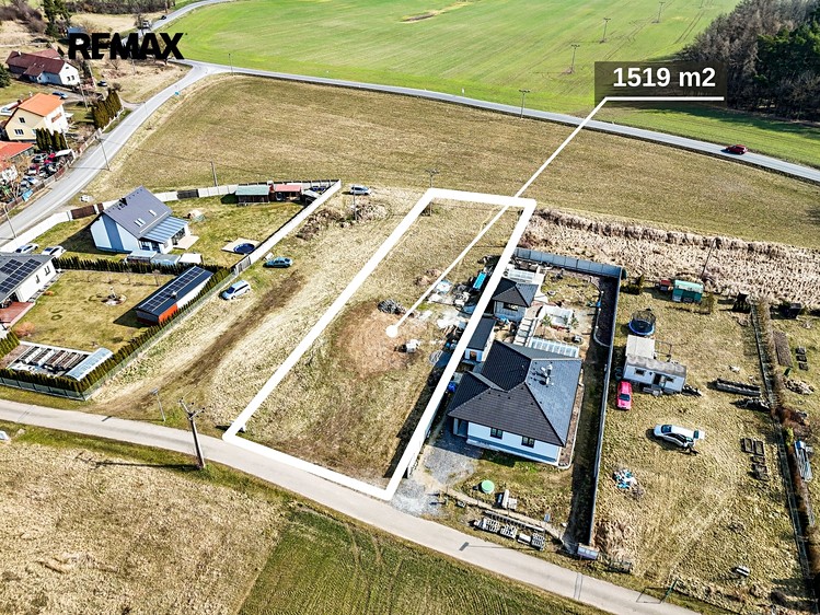 Prodej stavebního pozemku 1 519 m² - foto 2