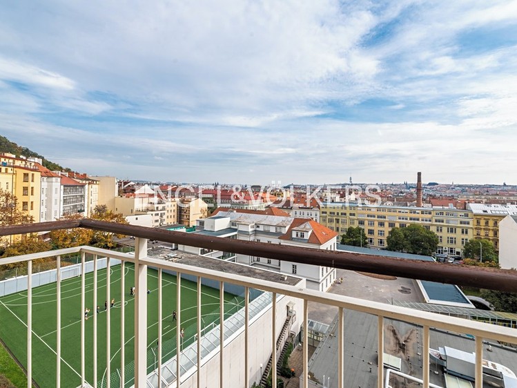 Prodej bytu 2+kk 71 m² - foto 2