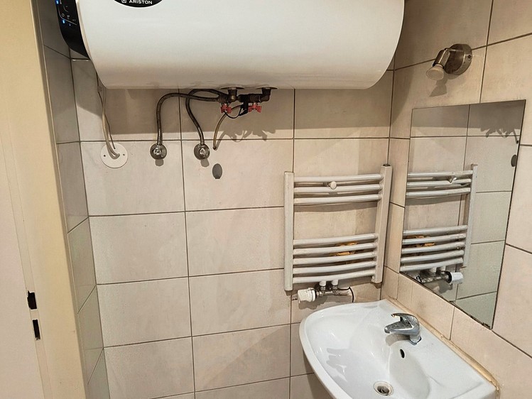 Prodej bytu 1+kk 20 m² (Loft) - foto 8