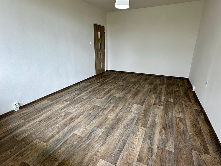 Pronájem bytu 2+1 62 m² - foto 6