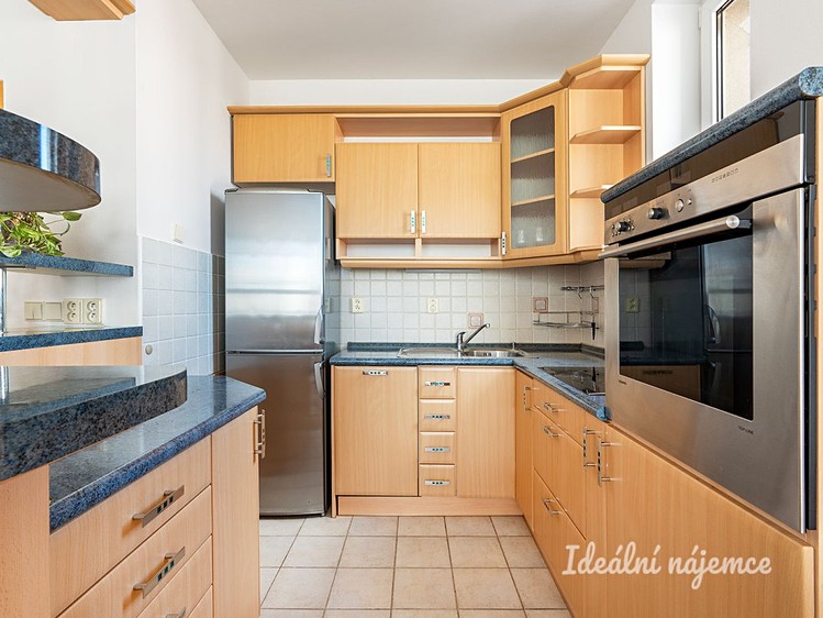 Pronájem bytu 3+kk 68 m² - foto 6