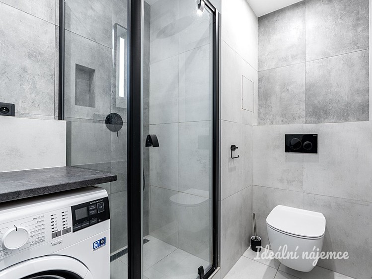 Pronájem bytu 3+kk 68 m² - foto 8