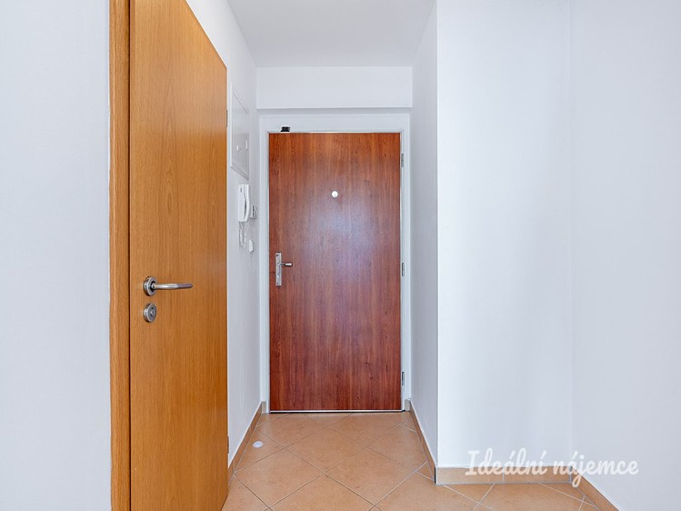 Pronájem bytu 1+kk 24 m² - foto 6