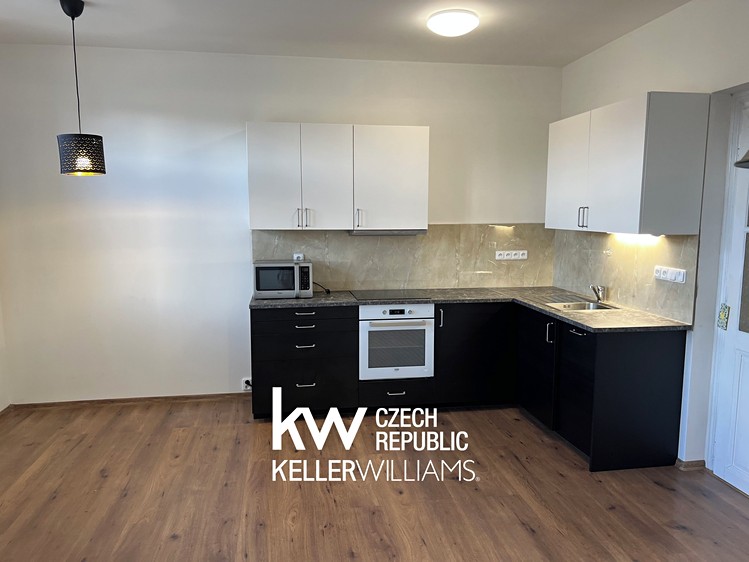 Pronájem bytu 2+kk 47 m² - foto 2