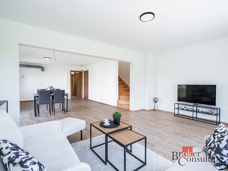 Prodej  rodinného domu 119 m², pozemek 348 m² - foto 5