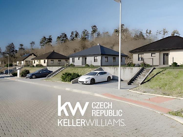 Prodej rodinného domu 126 m², pozemek 1 000 m² - foto 3