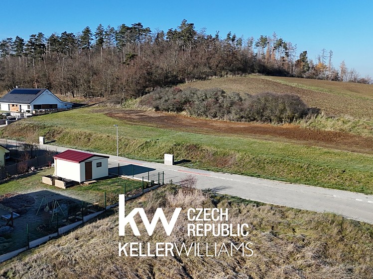 Prodej rodinného domu 126 m², pozemek 1 000 m² - foto 6