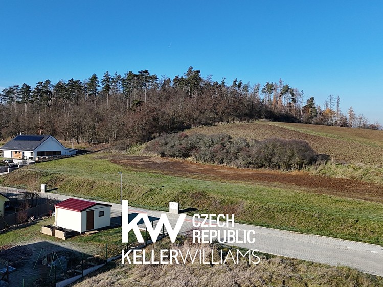 Prodej rodinného domu 126 m², pozemek 1 000 m² - foto 8