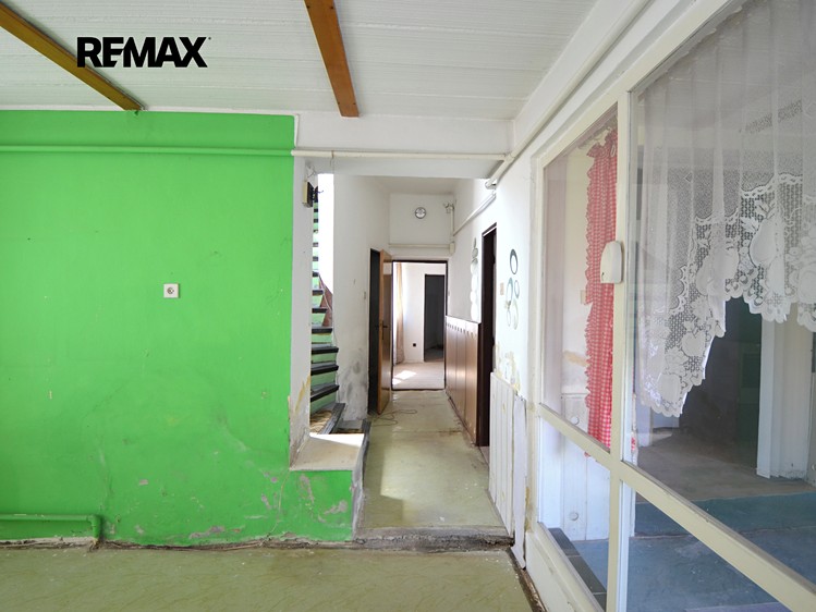 Prodej rodinného domu 105 m², pozemek 242 m² - foto 4