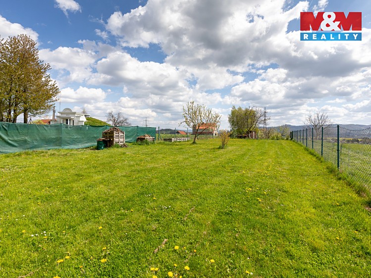 Prodej stavebního pozemku 887 m² - foto 7