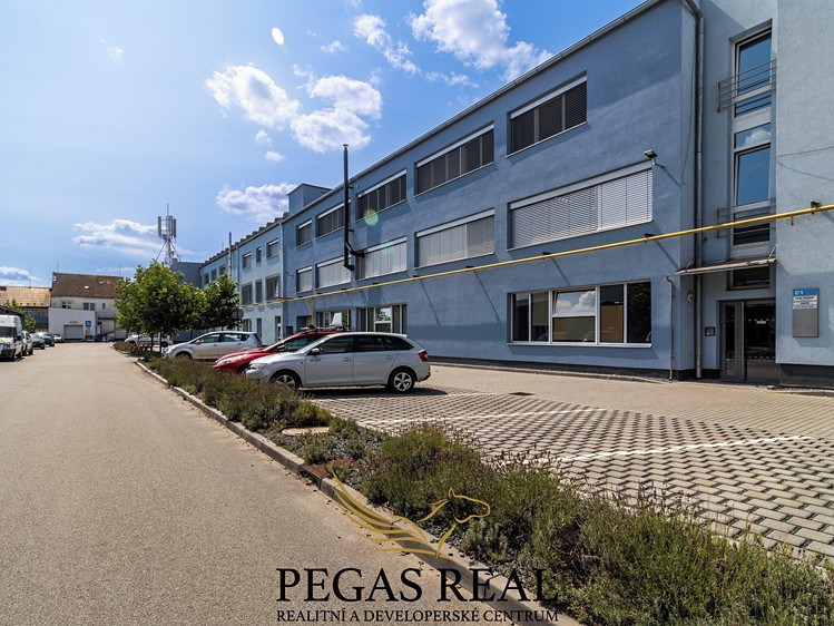 Pronájem výrobní haly, prostoru 105 m² - foto 5