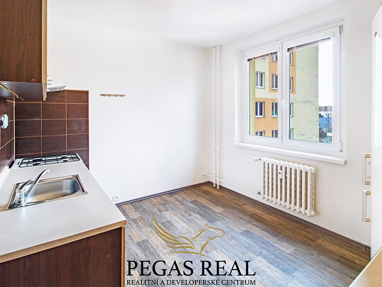 Prodej bytu 3+1 71 m² - foto 2