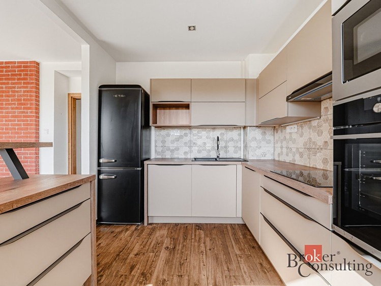 Prodej bytu 3+kk 77 m² - foto 4
