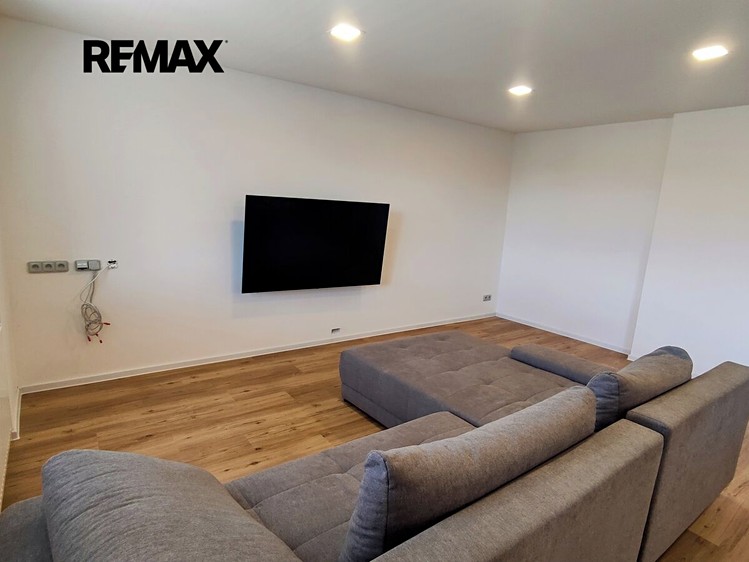 Prodej bytu 3+kk 93 m² - foto 8