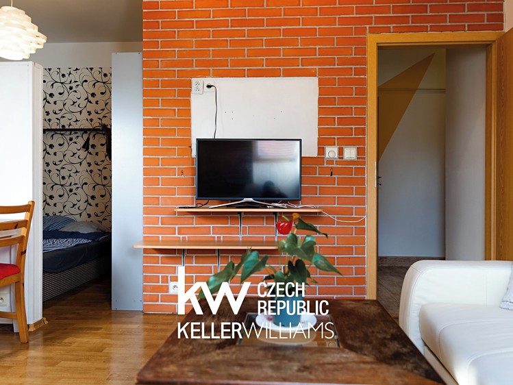 Prodej bytu 1+kk 33 m² - foto 4