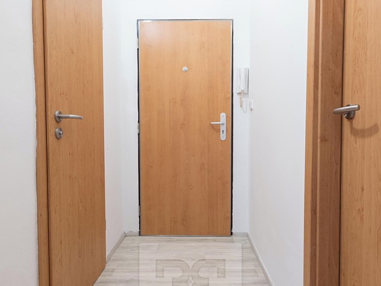 Pronájem bytu 2+kk 47 m² (Jednopodlažní) - foto 7