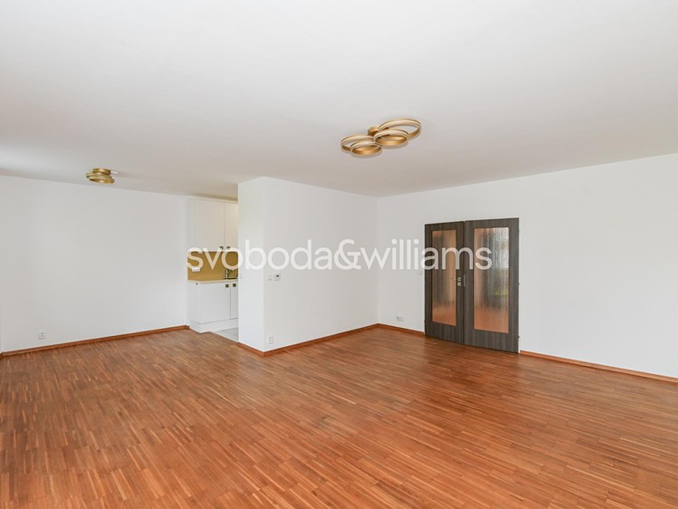 Pronájem bytu 3+kk 99 m² - foto 3