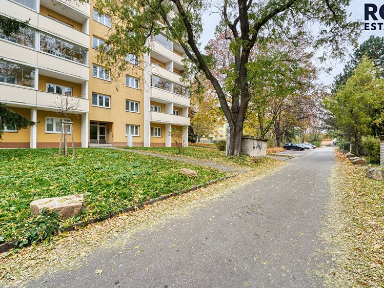 Pronájem bytu 3+1 73 m² - foto 2