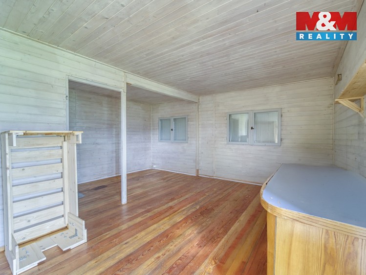 Prodej  stavebního pozemku 1 784 m² - foto 5