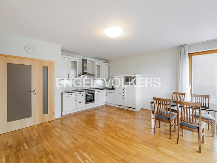 Prodej bytu 3+kk 79 m² - foto 3