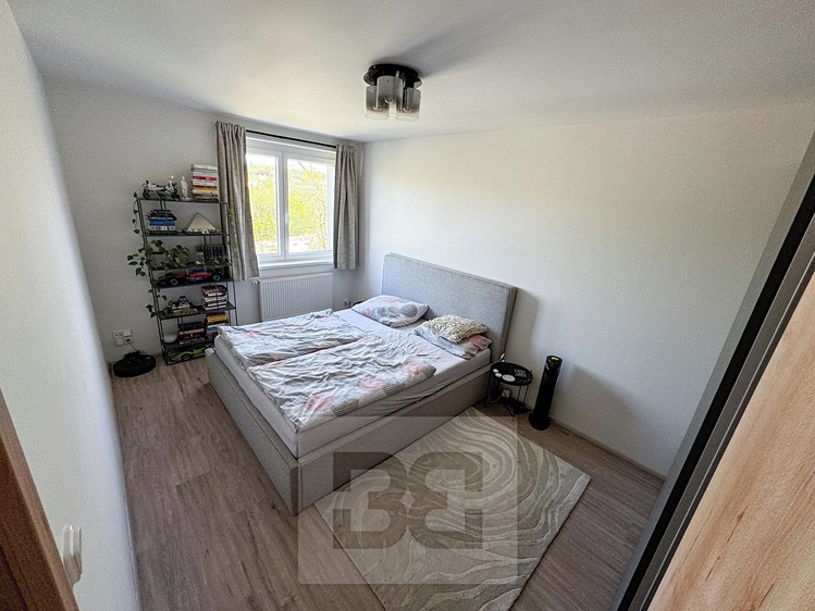 Pronájem bytu 2+kk 56 m² - foto 6