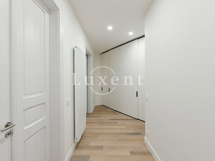 Pronájem bytu 4+kk 118 m² - foto 5