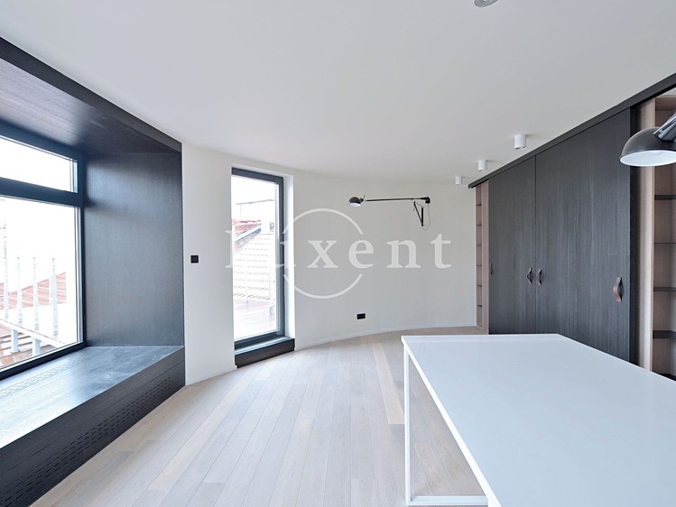 Pronájem bytu 2+kk 60 m² - foto 3