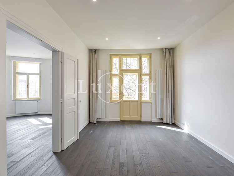 Pronájem bytu 4+kk 137 m² - foto 7