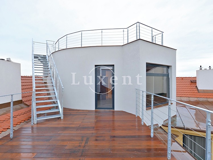 Pronájem bytu 2+kk 60 m² - foto 4