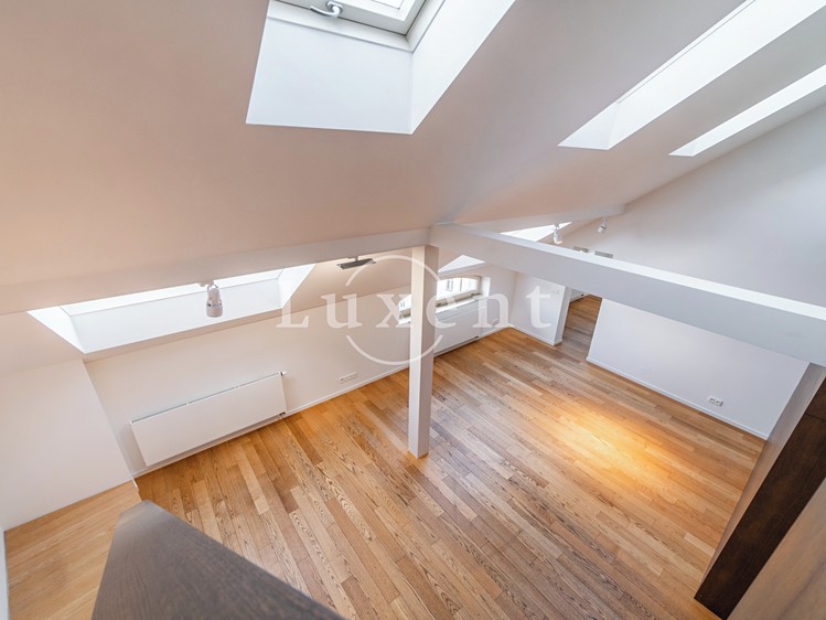 Pronájem bytu 3+1 135 m² (Mezonet) - foto 6