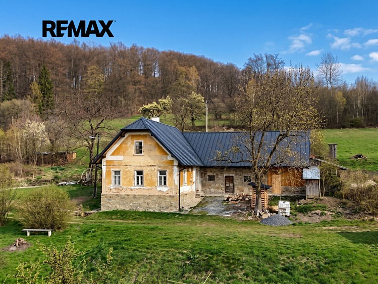 Prodej chalupy 164 m², pozemek 285 345 m² - foto 1