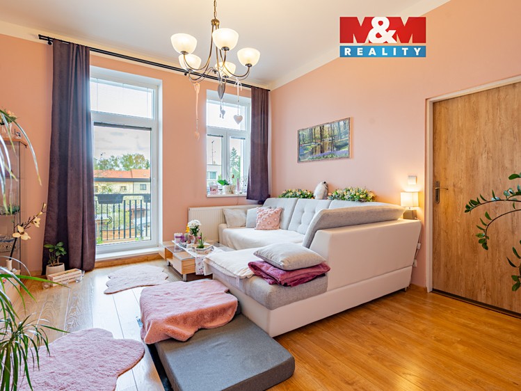 Prodej bytu 3+1 71 m² - foto 1