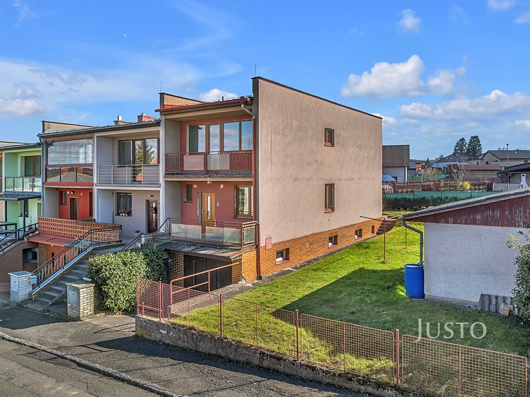 Prodej rodinného domu 109 m², pozemek 382 m² - foto 1