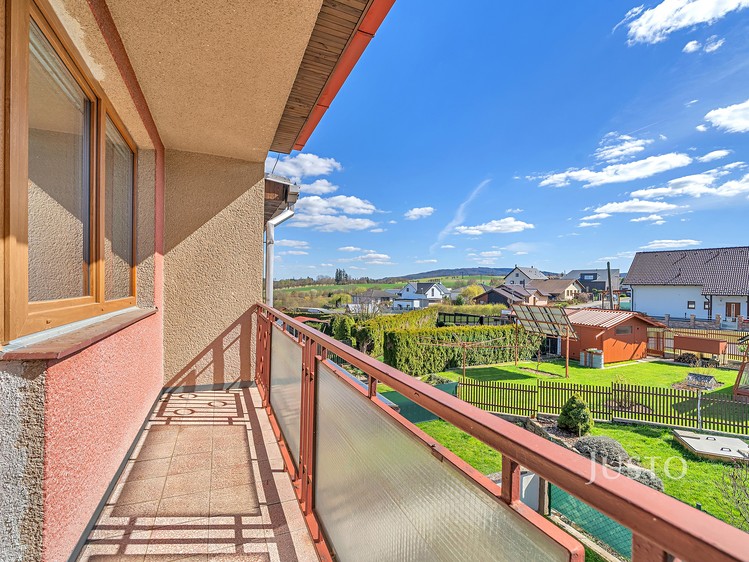 Prodej rodinného domu 109 m², pozemek 382 m² - foto 4