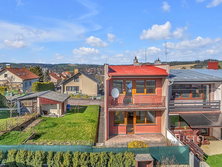 Prodej rodinného domu 109 m², pozemek 382 m² - foto 2
