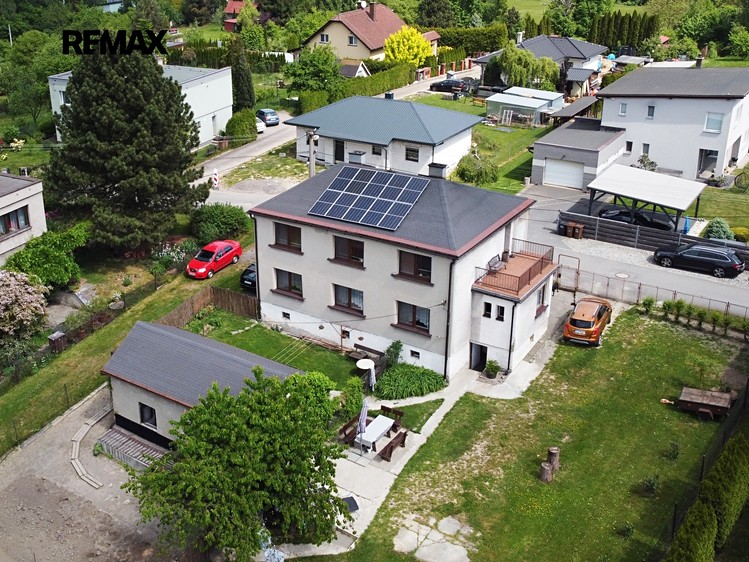 Prodej rodinného domu 140 m², pozemek 2 611 m² - foto 2